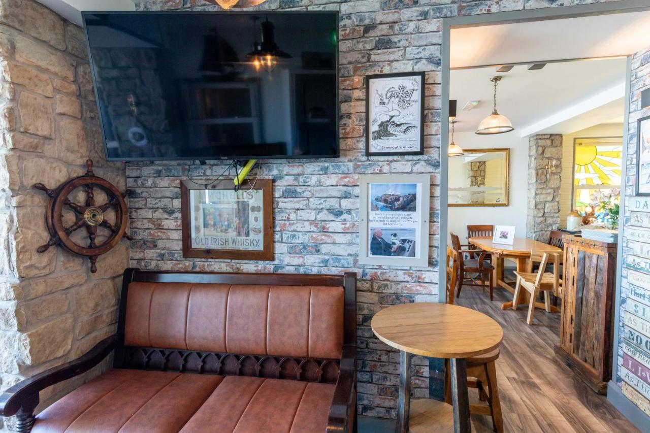 The Gaslight Inn Self Catering Holiday Apartments Rossnowlagh Donegal Exterior photo
